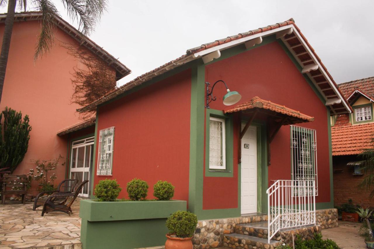 Pousada Das Pedras Passa Quatro Exterior photo